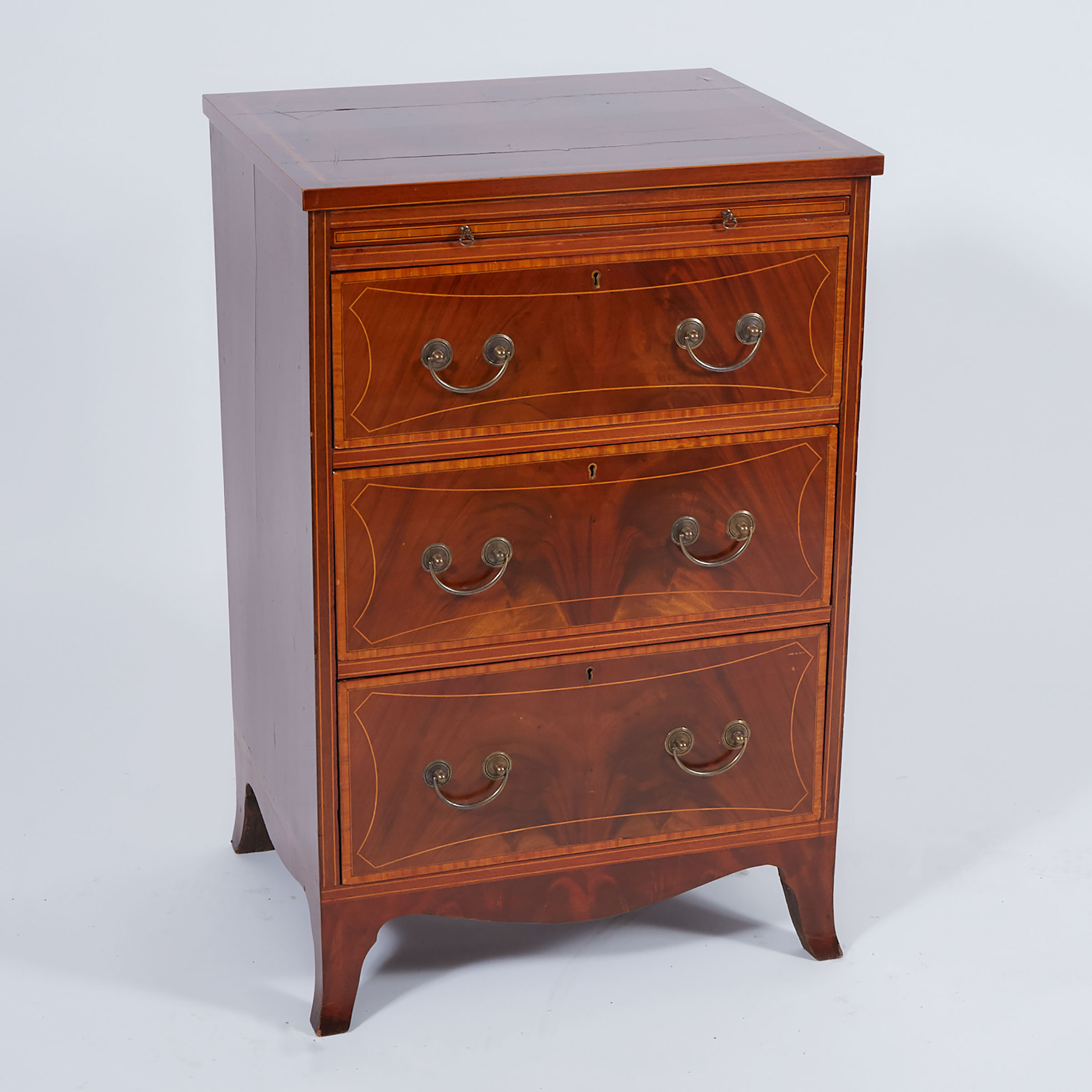 Regency Satinwood Strung Flame Mahogany Bachelor’s Chest, 19th century