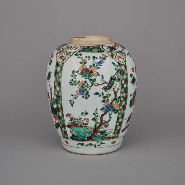 A Large Famille Verte Ginger Jar, Kangxi Period (1661-1722)
