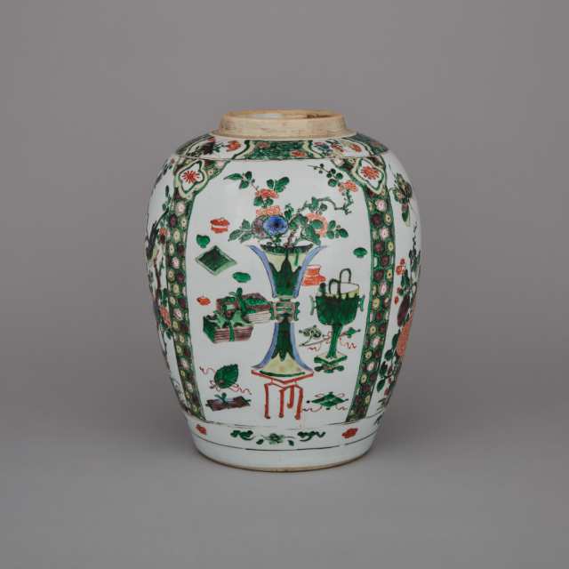 A Large Famille Verte Ginger Jar, Kangxi Period (1661-1722)