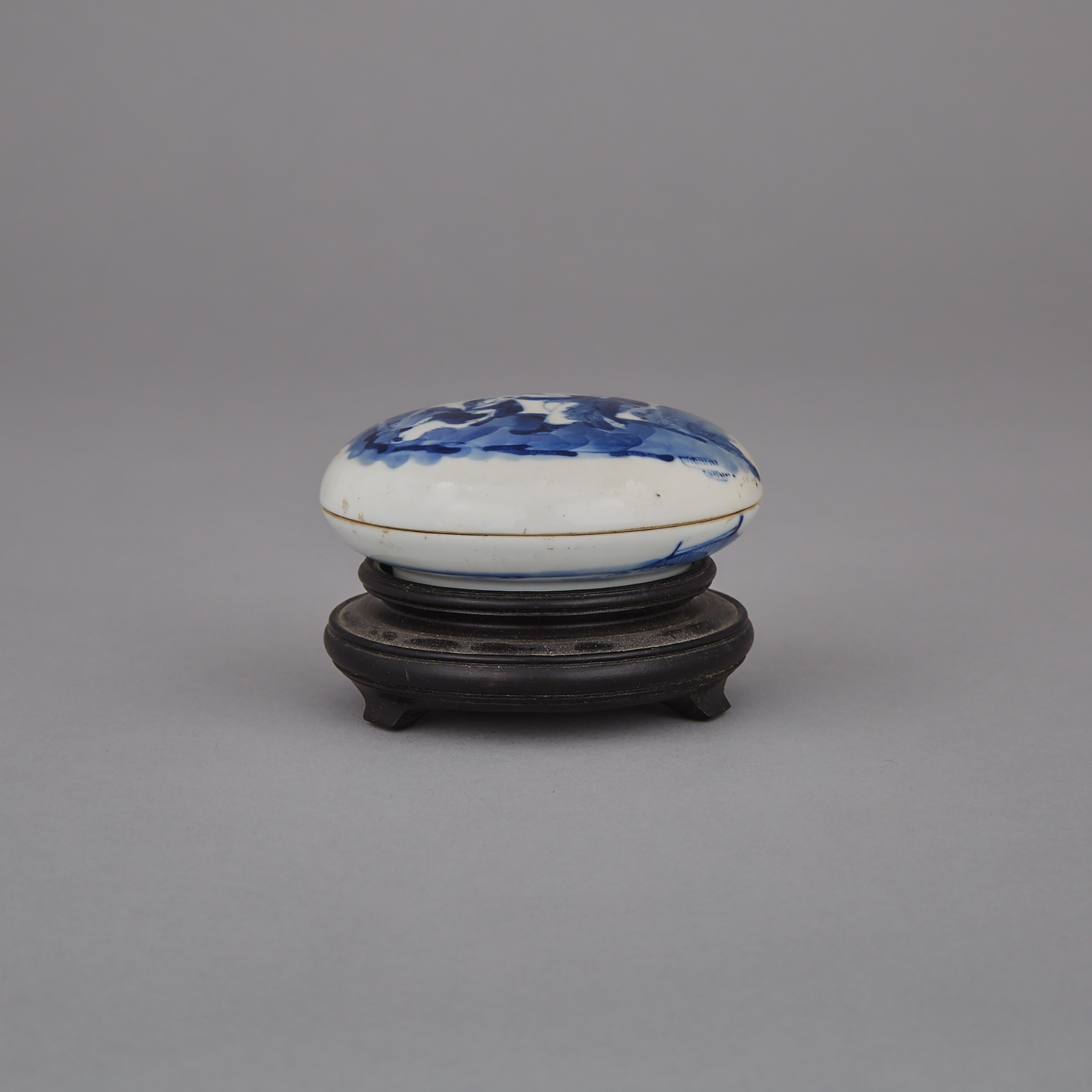 A Blue and White Seal Paste Box, Kangxi Mark and Period (1662-1722)