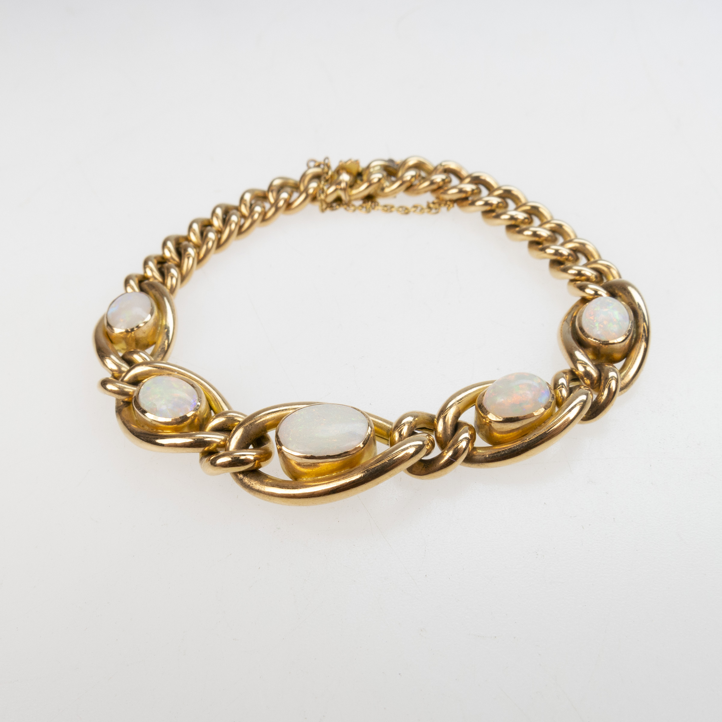 English 15k Yellow Gold Curb Link Bracelet