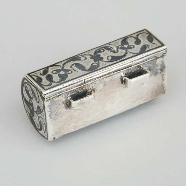 Caucasian Nielloed Silver Snuff Box, c.1900