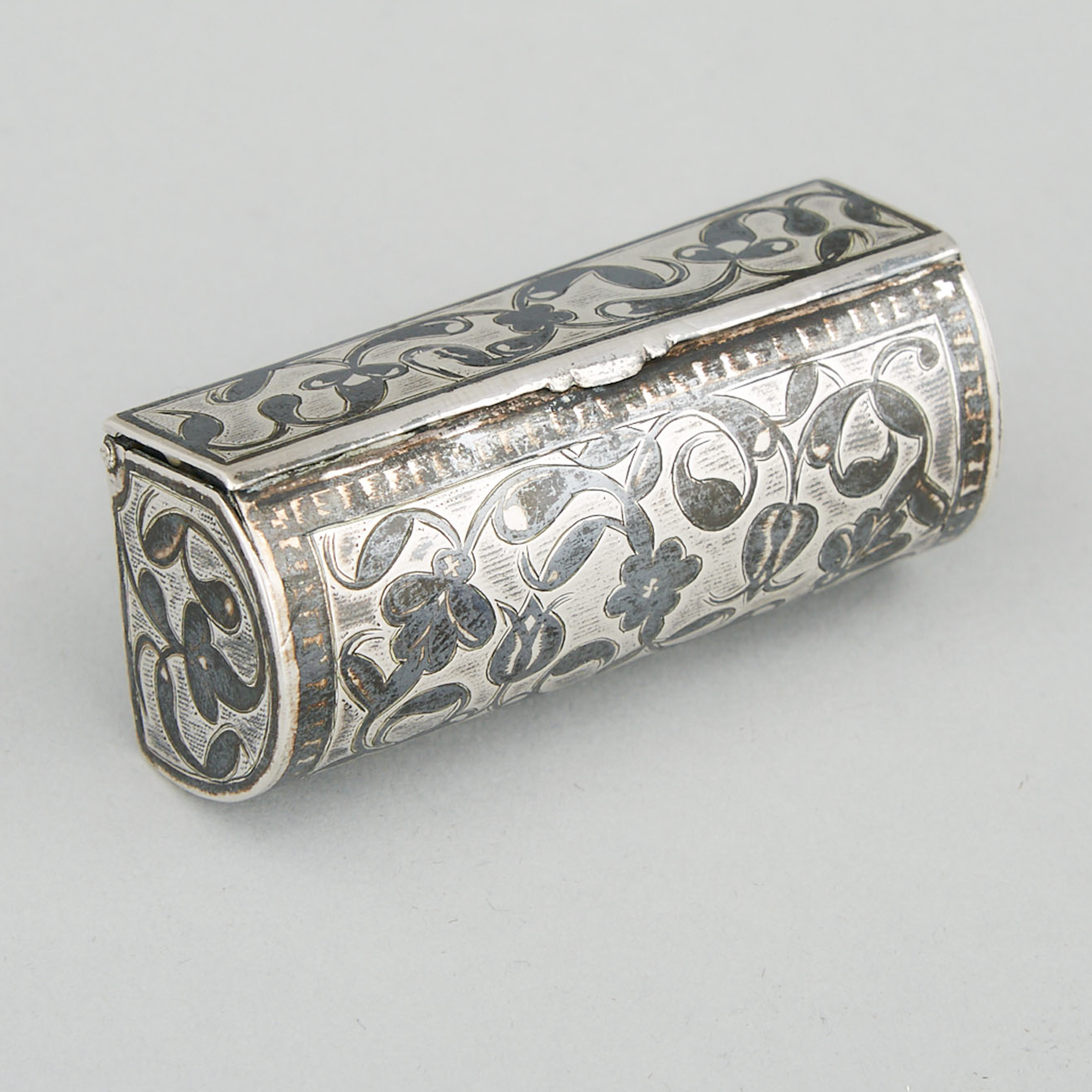Caucasian Nielloed Silver Snuff Box, c.1900