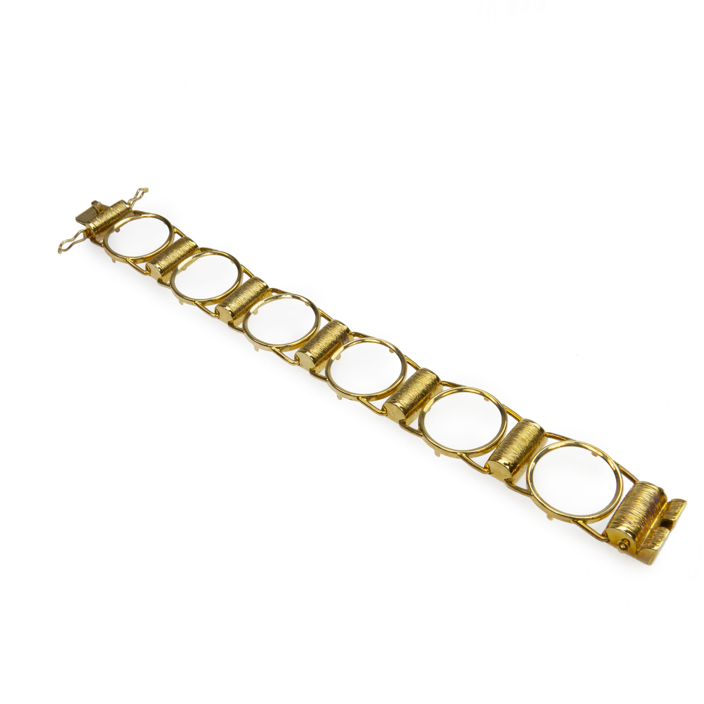 18K Yellow Gold Coin Frame Bracelet