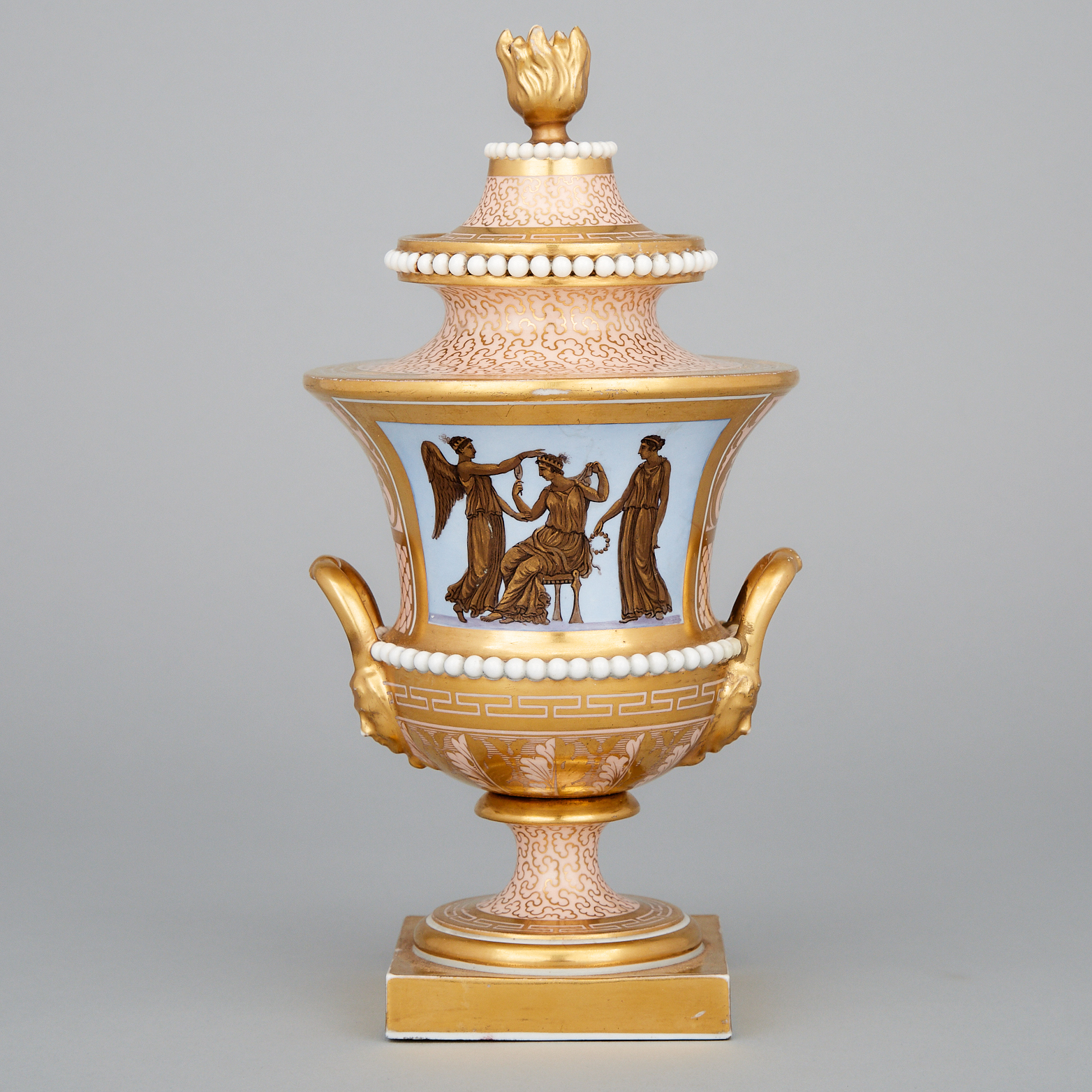 Barr, Flight & Barr Worcester Apricot and Gilt Ground Two-Handled Vase and Cover, c.1810