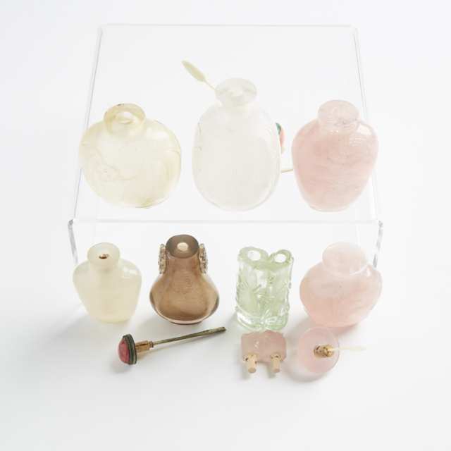 A Group of Seven Rock Crystal and Quartz Snuff Bottles, 19th/20th Century