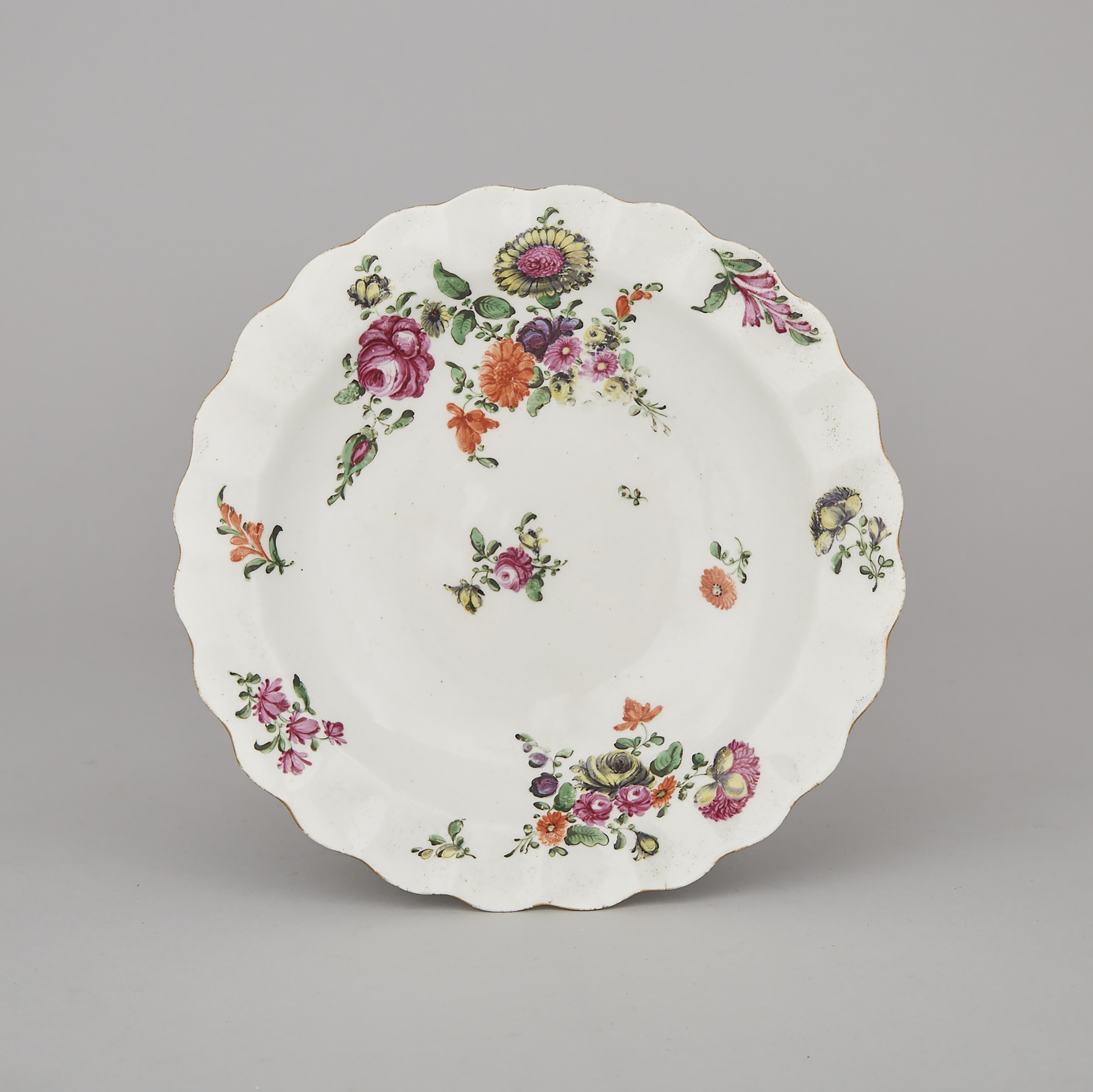 Worcester Polychrome Decorated Scalloped Plate, c.1770
