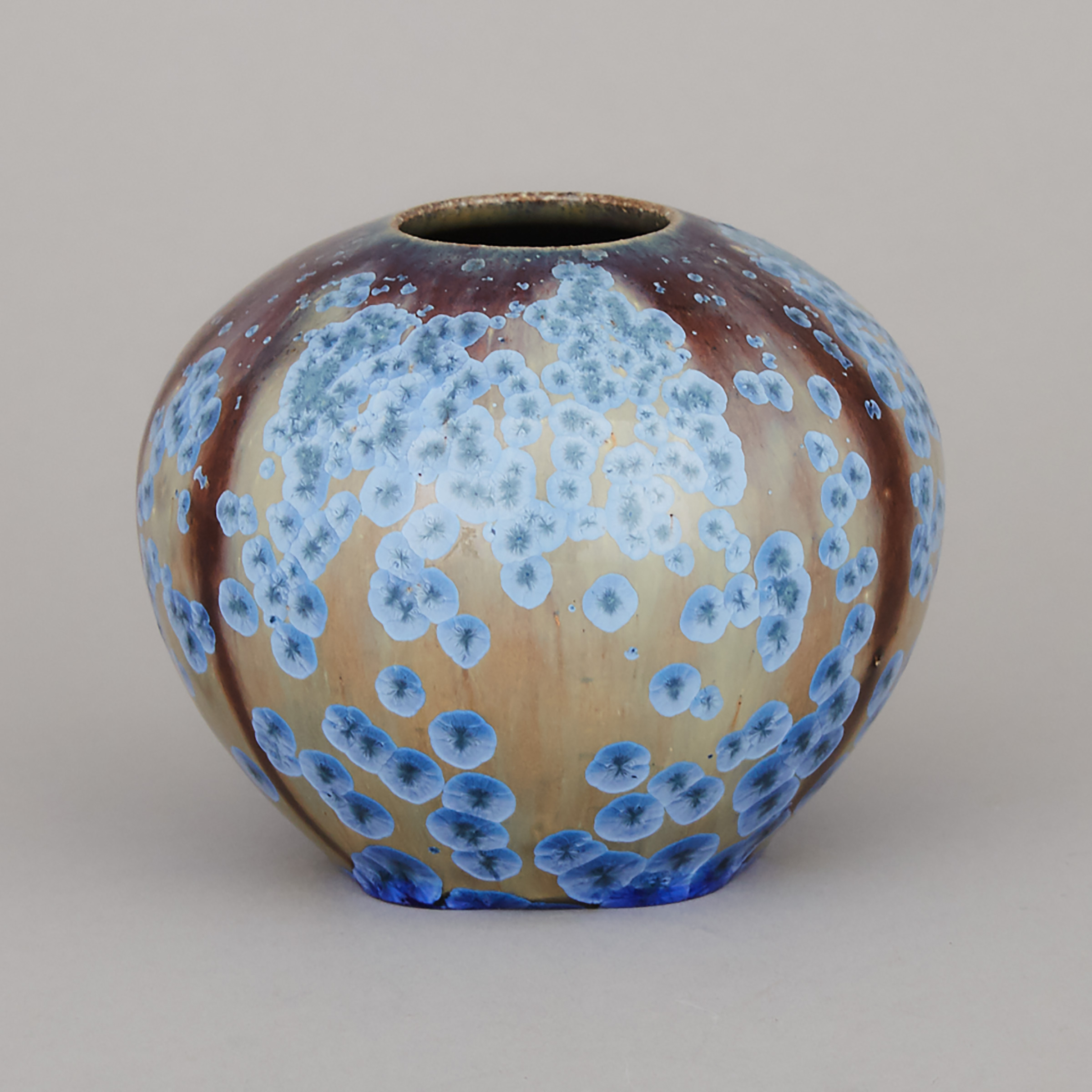 Lennox (Len) Lindsay III (American, b.1943), Crystalline Glazed Vase, 1982
