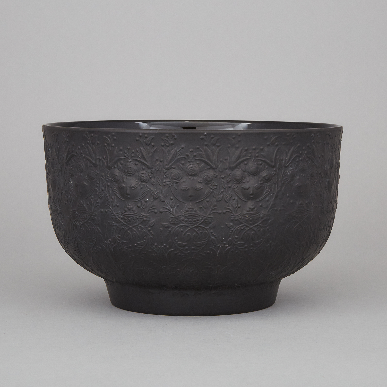 Rosenthal Moulded 'Porcelaine Noir' Bowl, Bjørn Wiinbald, 1970s