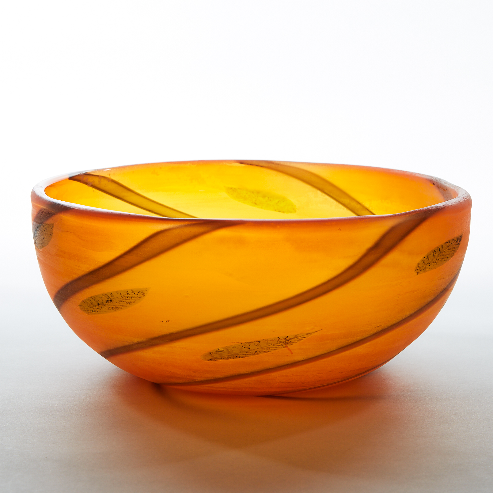 Cenedese, Murano Spirally Decorated Coloured Glass Bowl, late 20th century