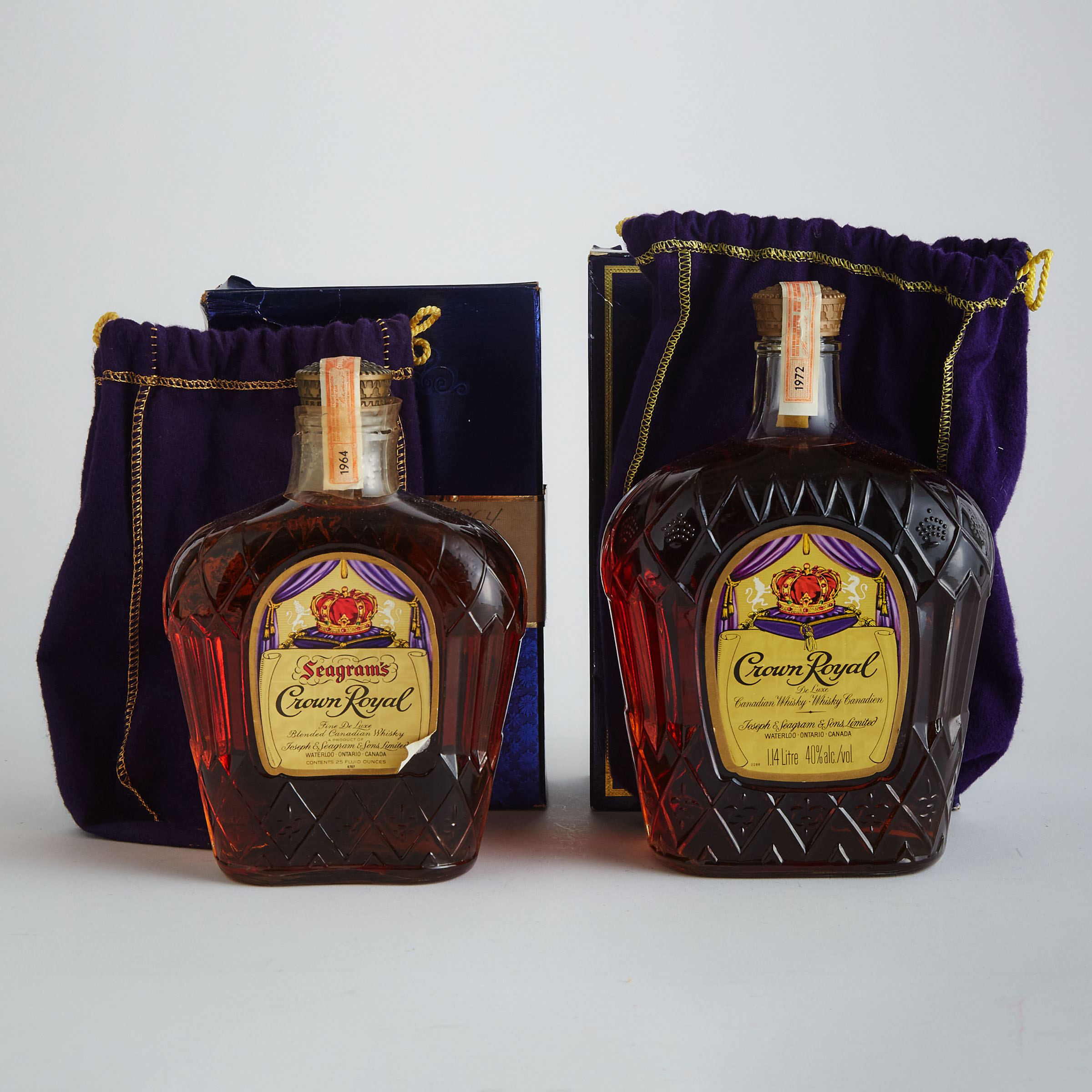 CROWN ROYAL DELUXE CANADIAN WHISKY (ONE 1.14 L)
CROWN ROYAL FINE DELUX BLENDED CANADIAN WHISKY (ONE 25 OZ)