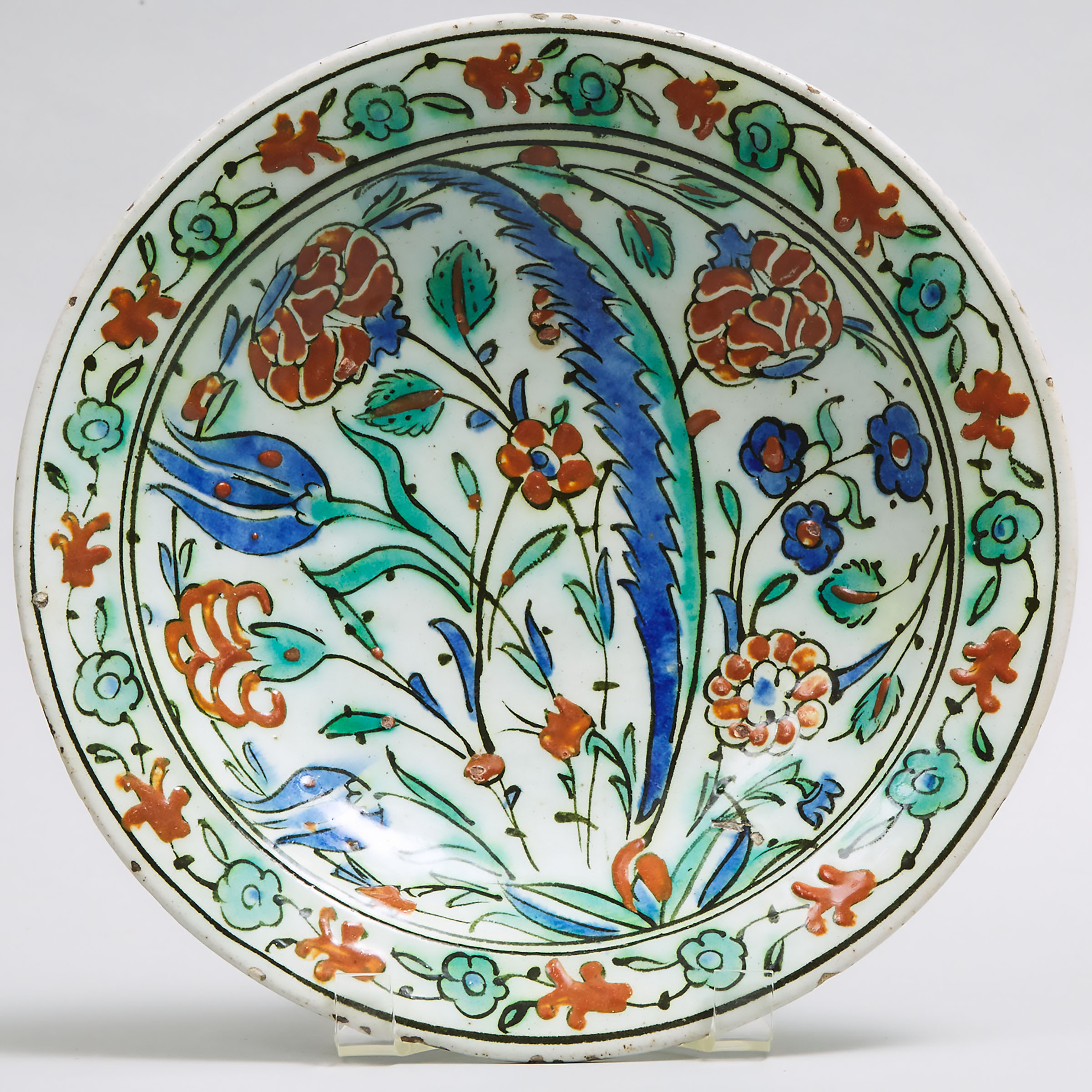 Iznik Pottery Dish, Ottoman Turkey, 2nd half, 16th century