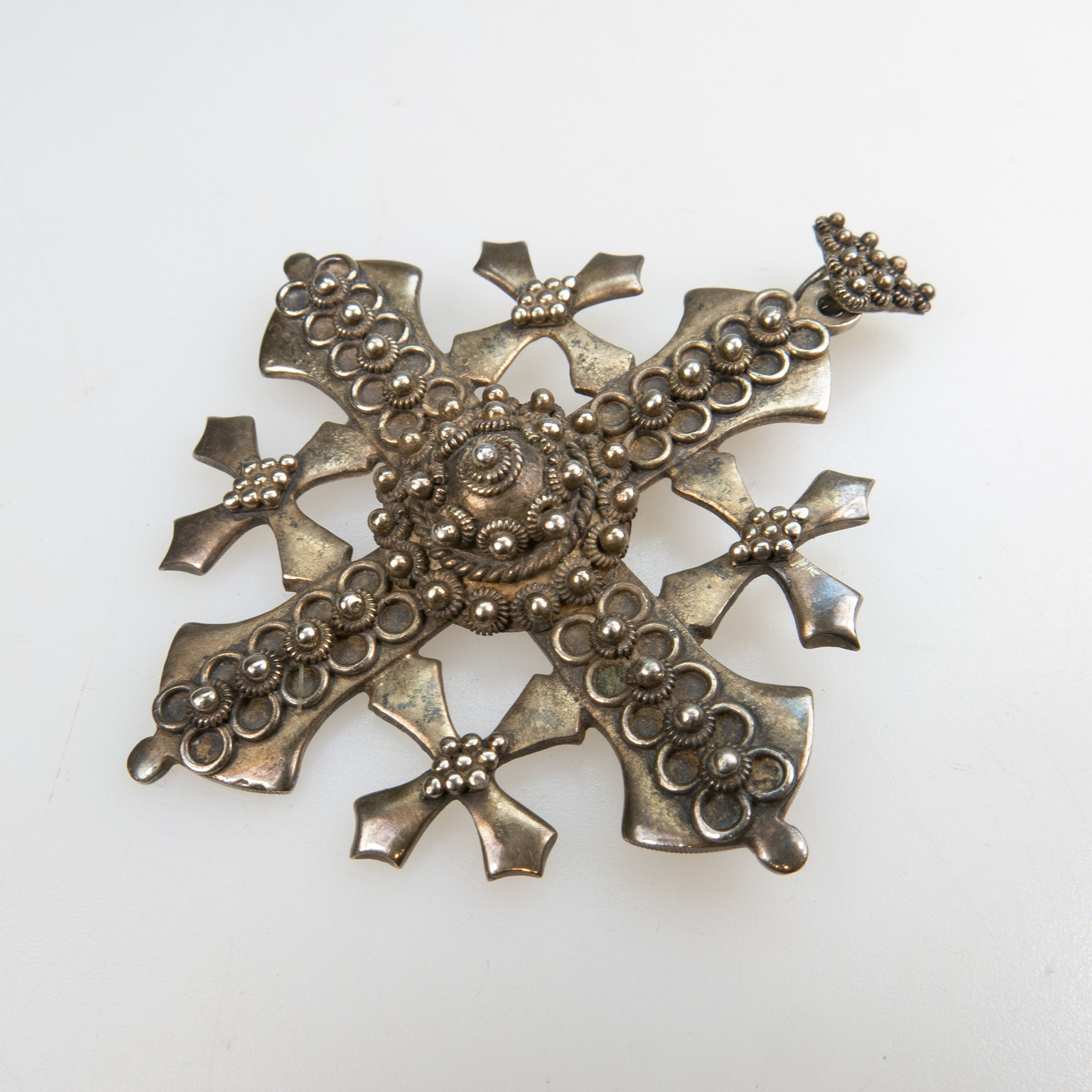 Jerusalem 900 Grade Silver Filigree Cross Pendant/Brooch