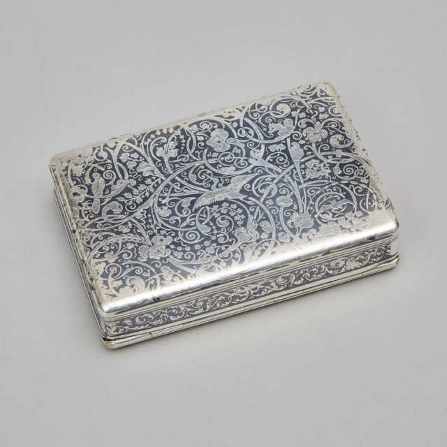 French Nielloed Silver Rectangular Snuff Box, Paris, c.1819-38