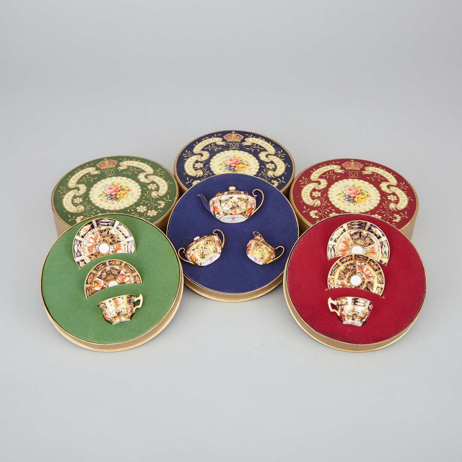 Royal Crown Derby 'Imari' (2451) Pattern Miniature Three-Piece Tea Service, Two Cups and Saucers and Two Plates, 20th century