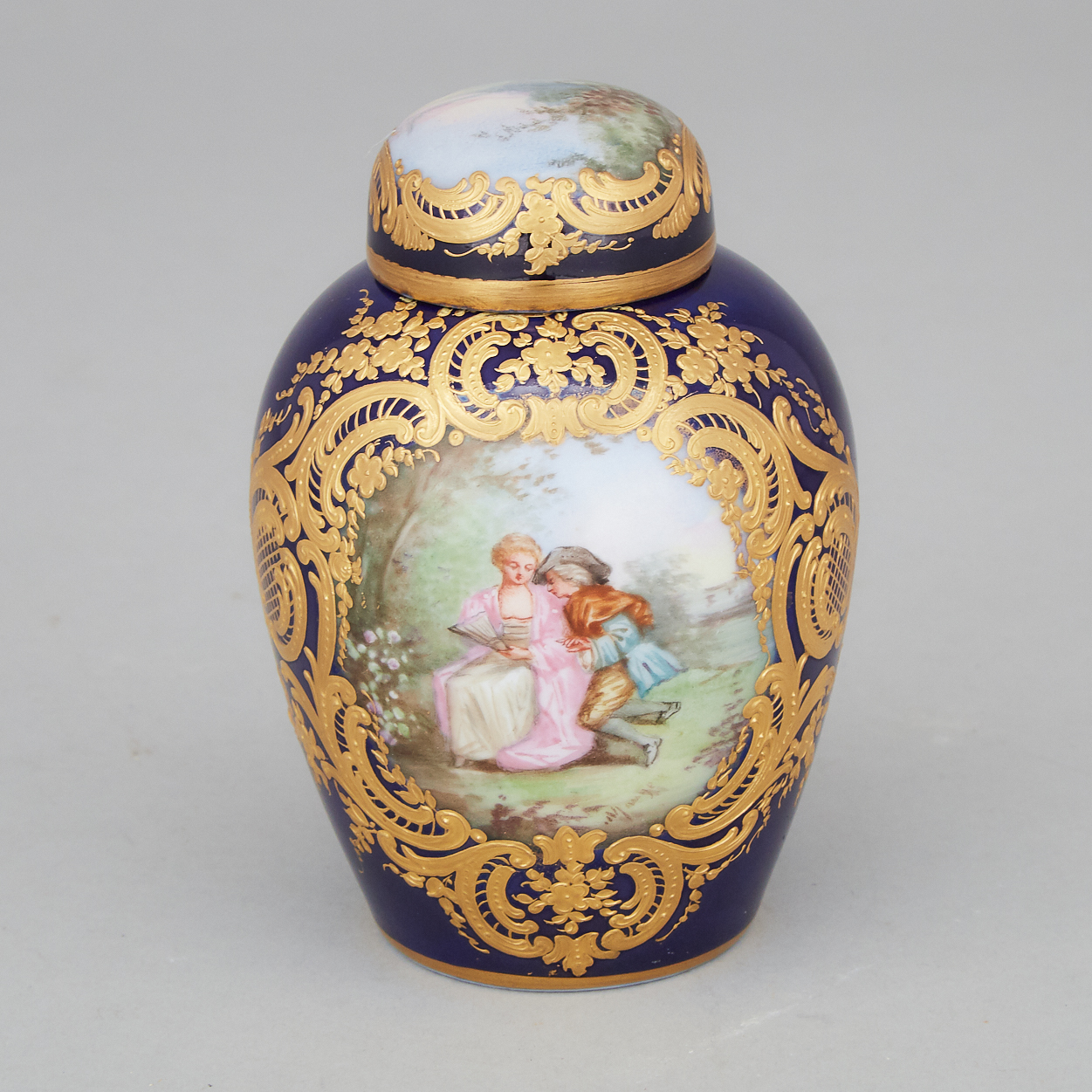 'Sèvres' Blue and Gilt Ground Tea Canister, late 19th century