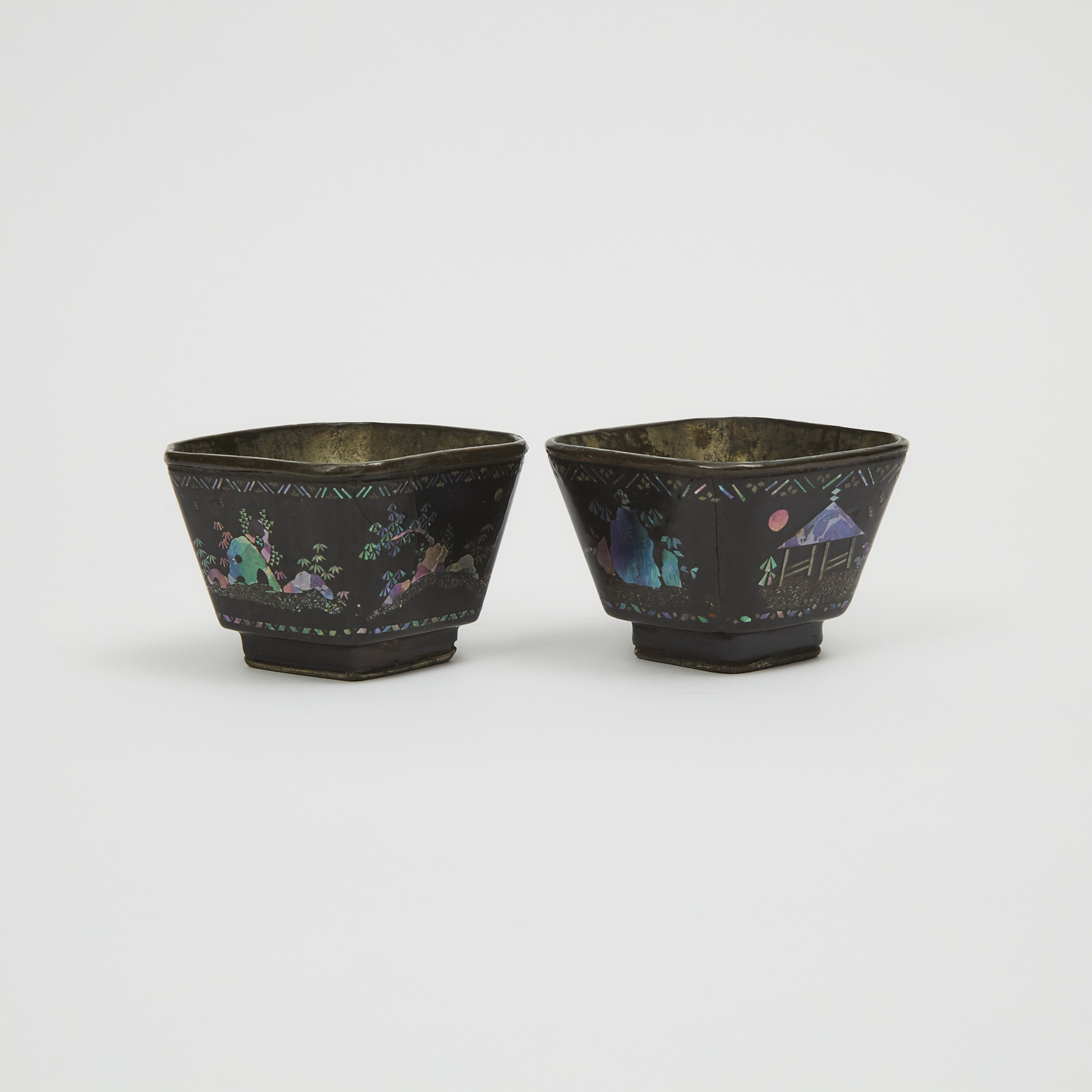 A Pair of 'Lac Burgaute' Wine Cups 