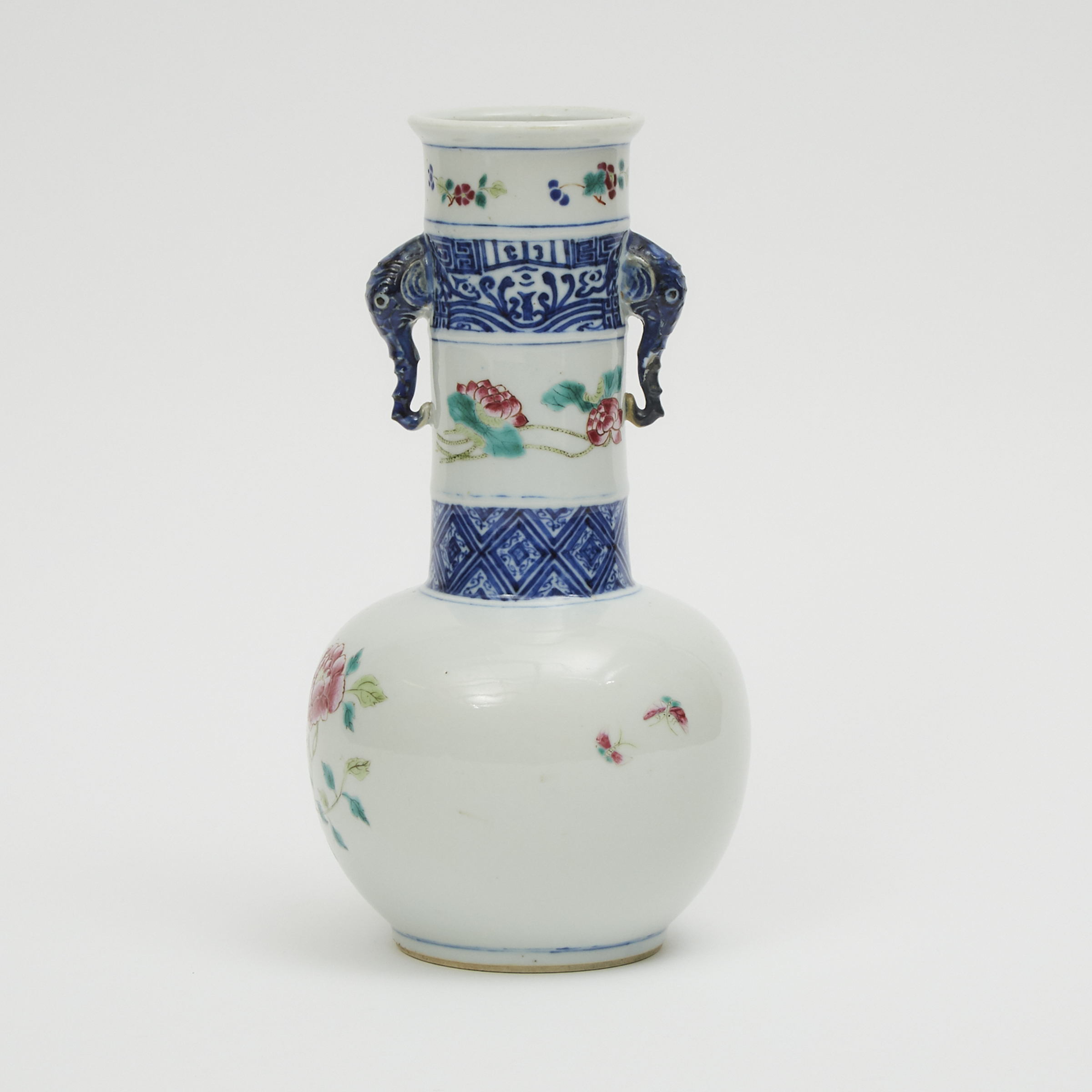 A Famille Rose 'Butterfly and Flower' Long-Necked Vase, 20th Century