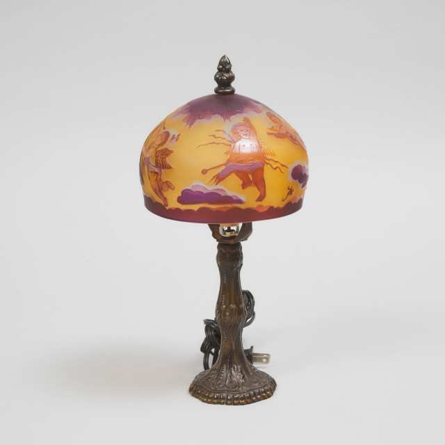 Romanian Gallé Style Cameo Glass Boudoir Table Lamp, mid 20th century