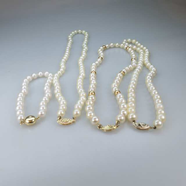 Three Cultured Pearl Necklaces And A Cultured Pearl Bracelet
