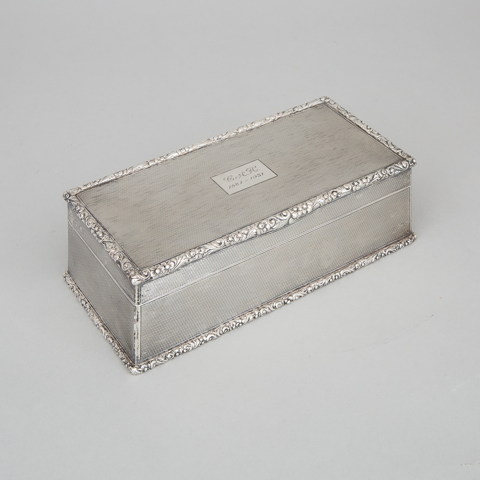 English Silver Cigarette Box, William Comyns & Sons, London, 1930