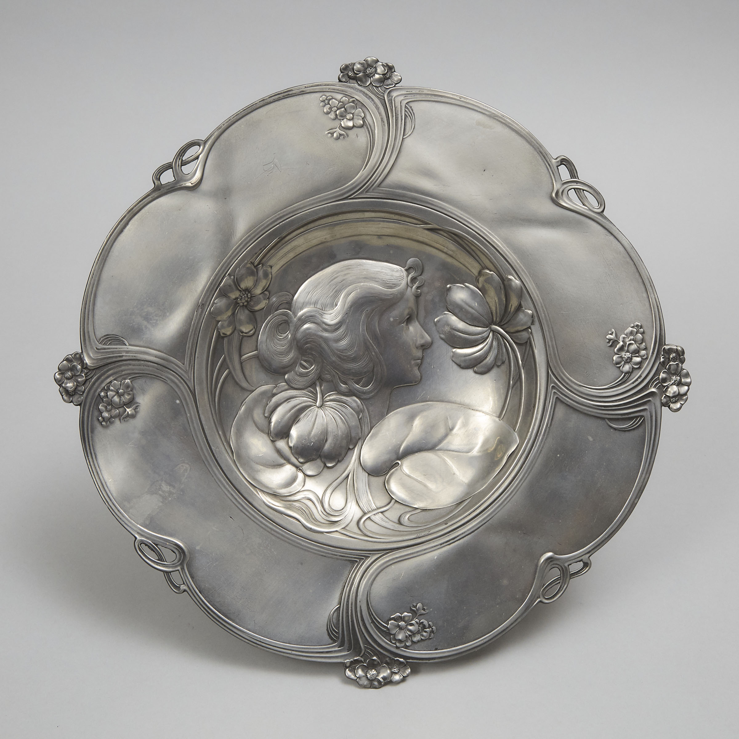 Art Nouveau Pewter Wall Charger, c.1890