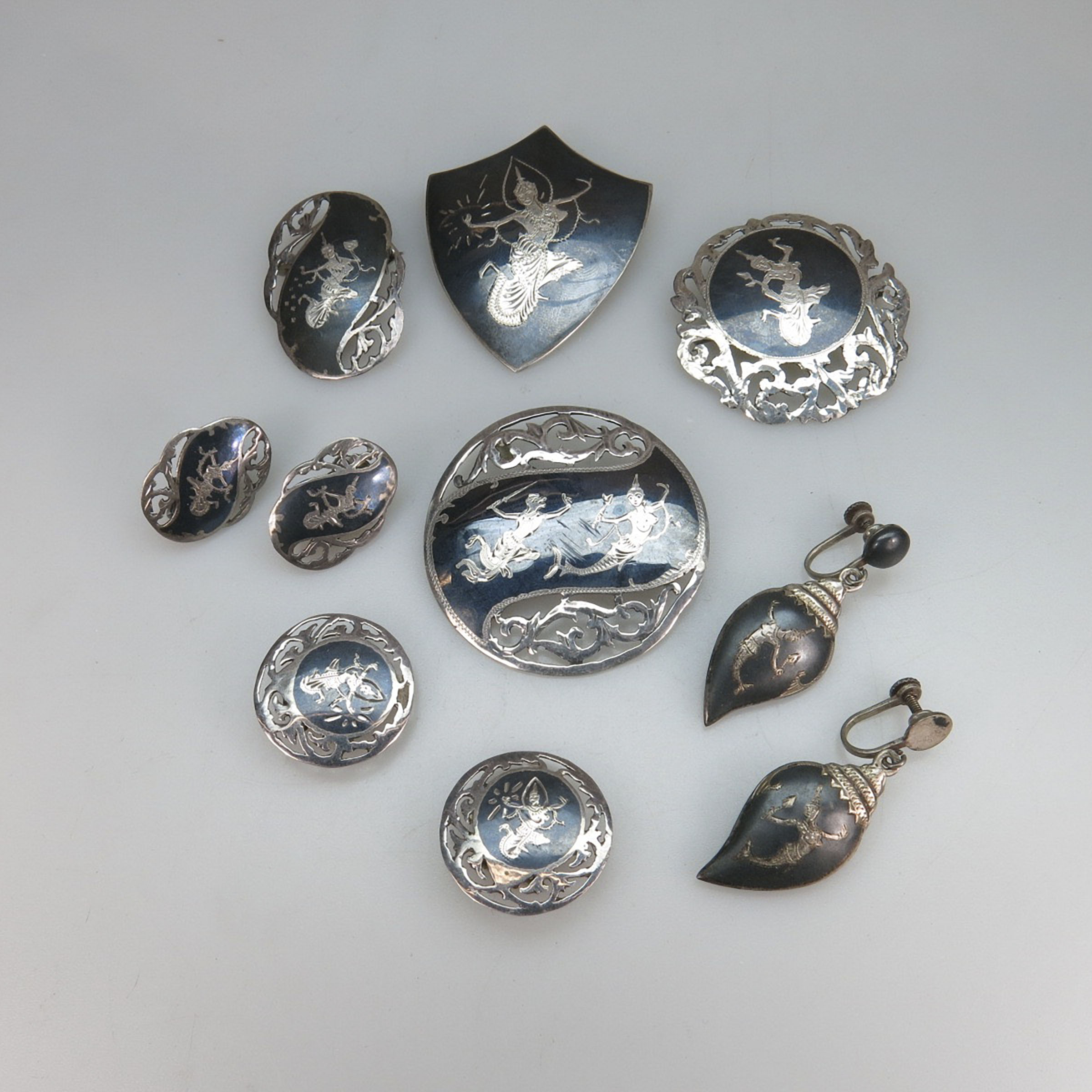 Small Collection Of Siamese Silver Jewellery