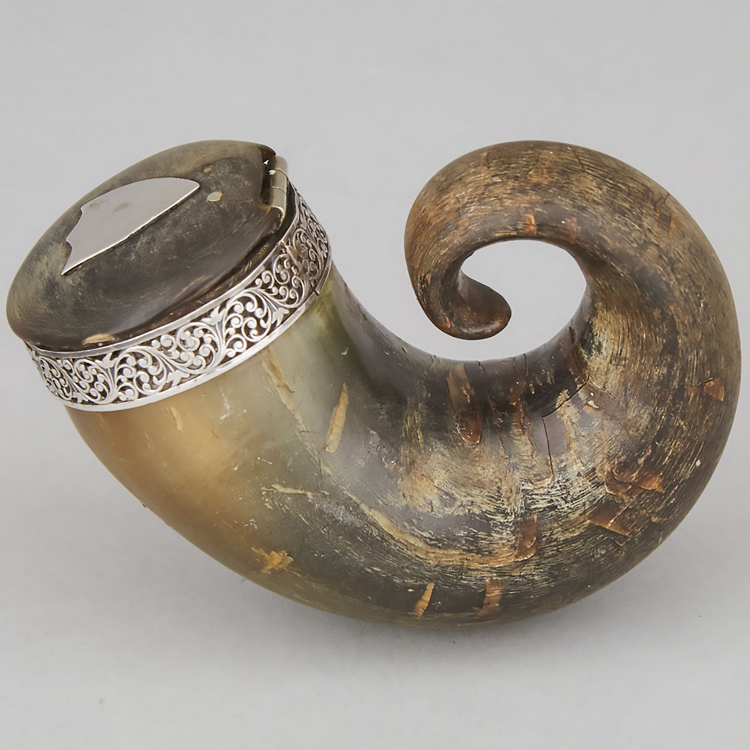 Scottish Silver Mounted Ram’s Horn Snuff Mull, 19th century