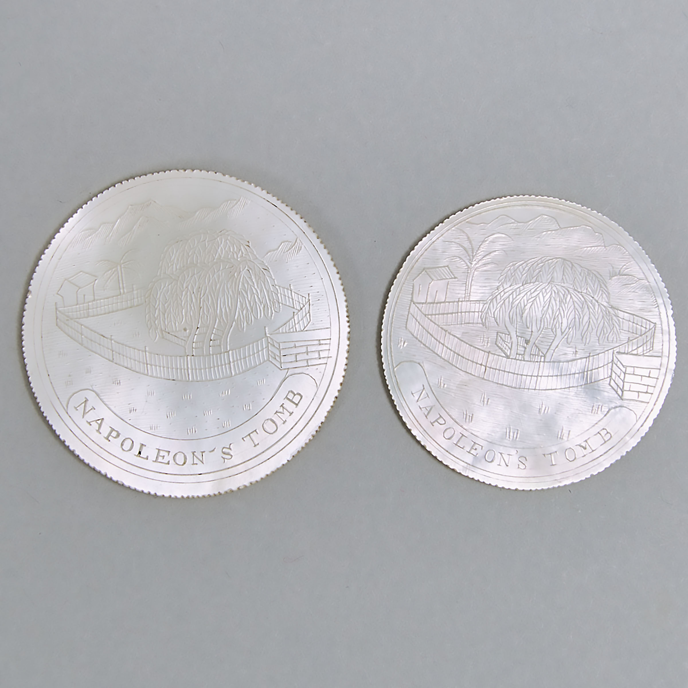 Two Napoleonic Chinese Engraved Mother-of-Pearl Gaming Counters, 1st half 19th century 