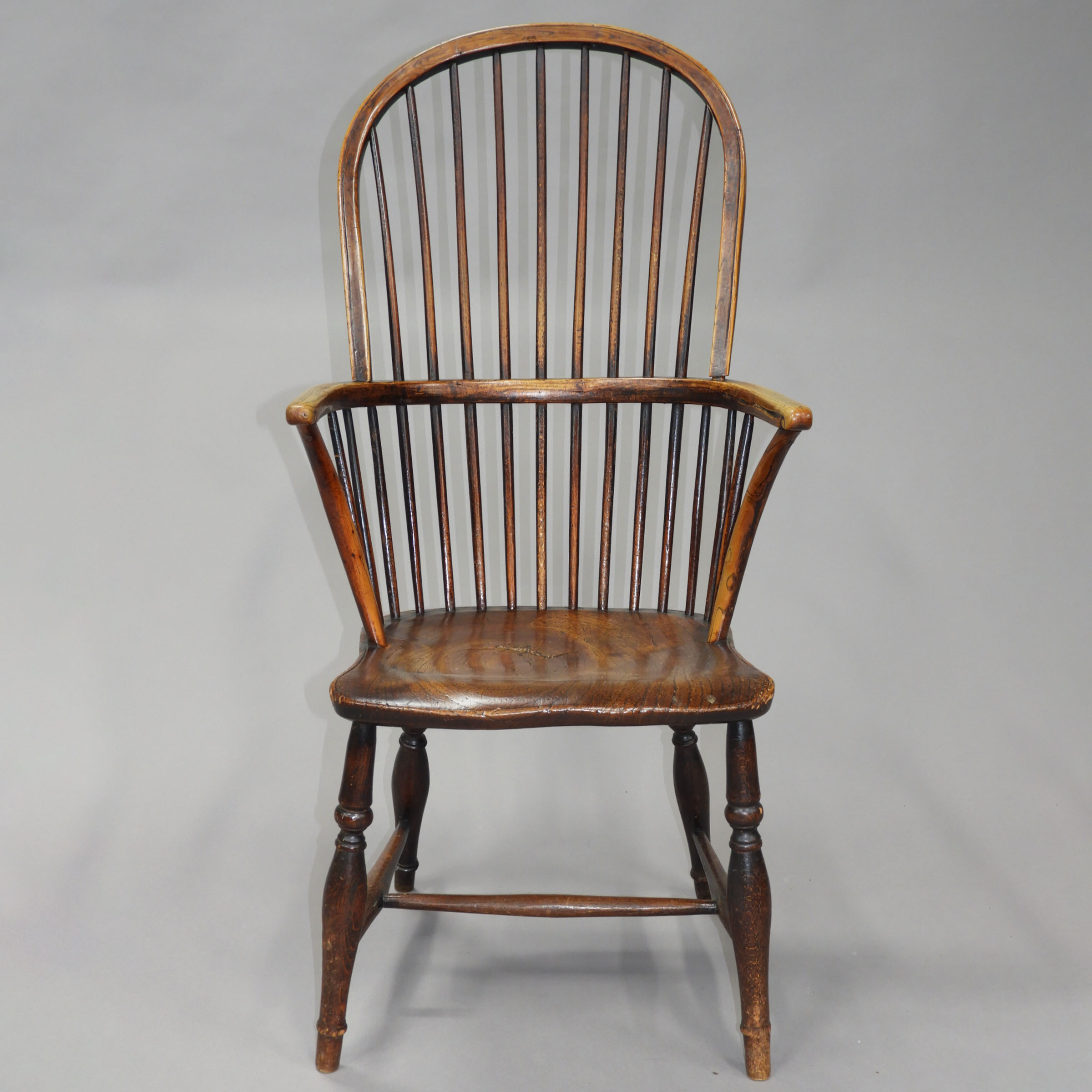 Elm Bow Back Windsor Arm Chair, early 19th century