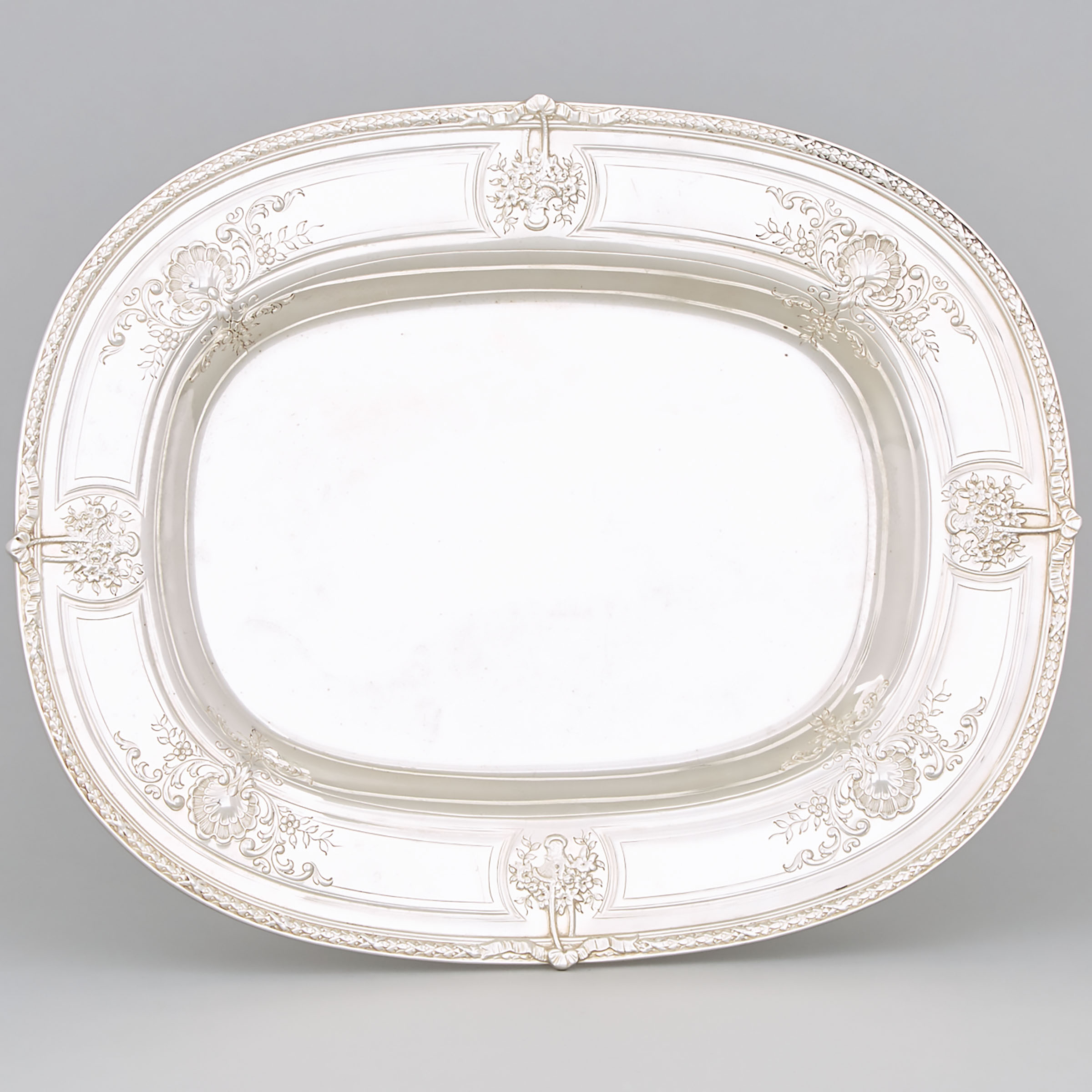 American Silver Oval Platter, Graff, Washbourne & Dunn, New York, N.Y., early 20th century