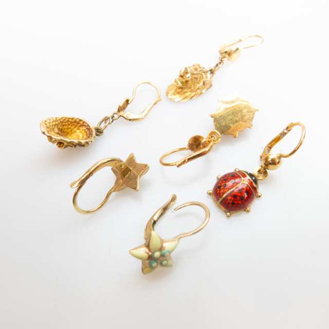 10 Various Pairs Of Yellow Gold Earrings