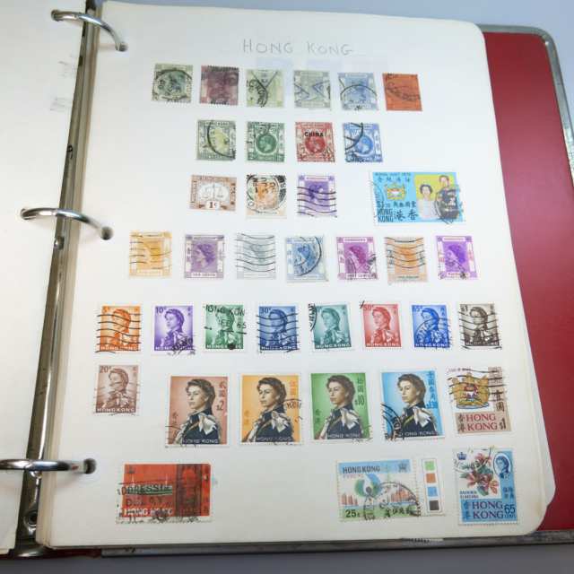 2 Albums Containing a Collection Of World Stamps