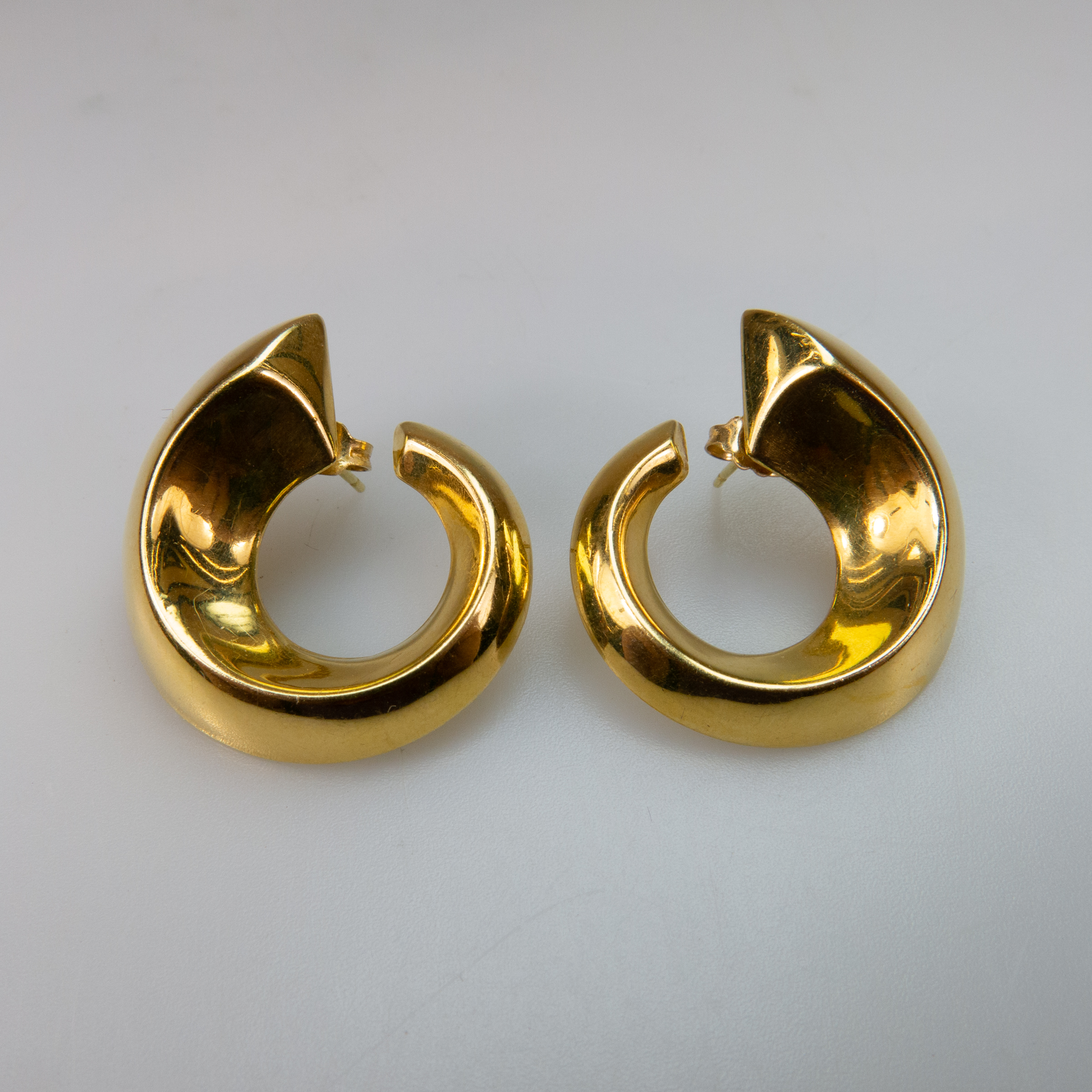 Pair Of Italian 18k Yellow Gold Abstract Earrings