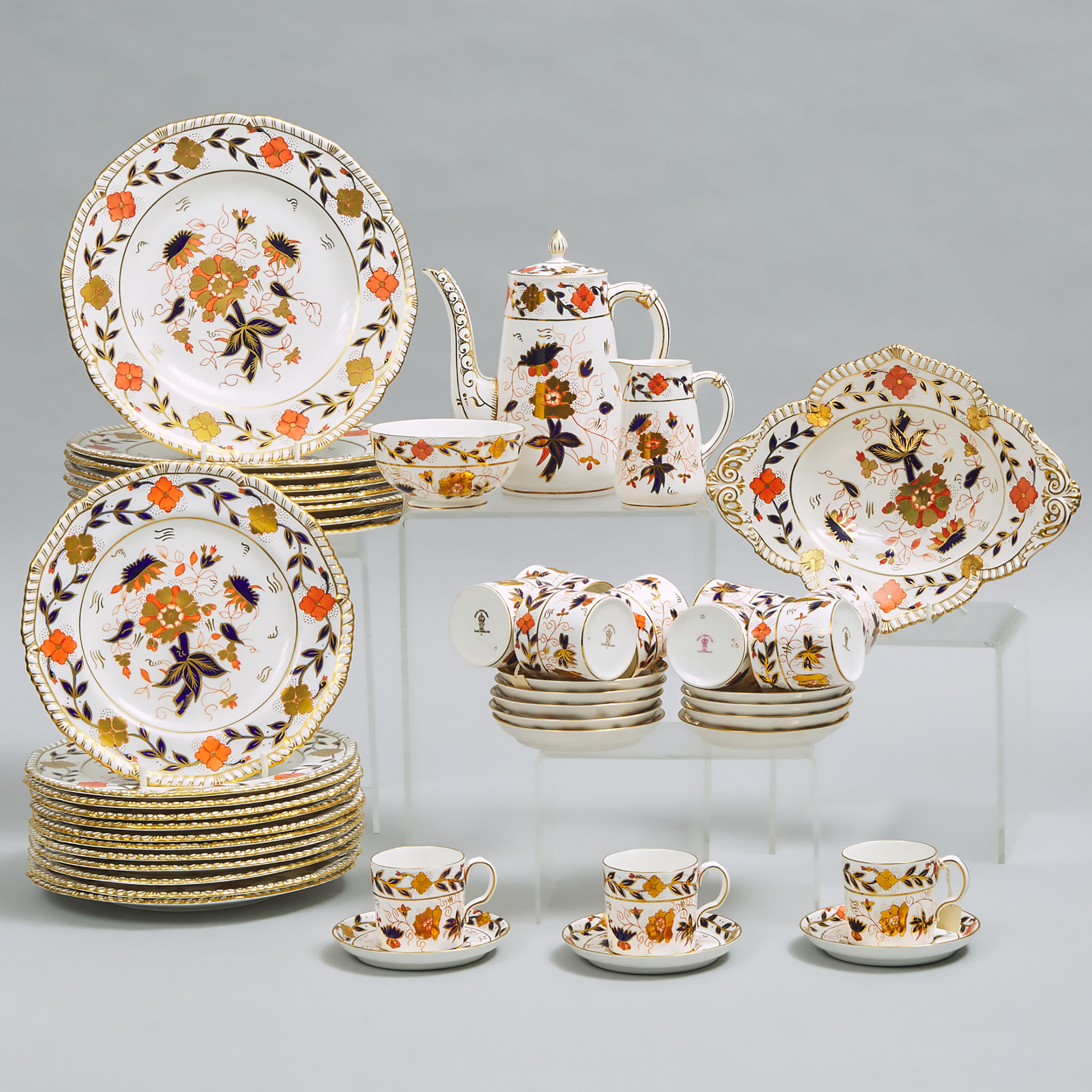 Royal Crown Derby 'Asian Rose' (8687) Pattern Service, 20th century