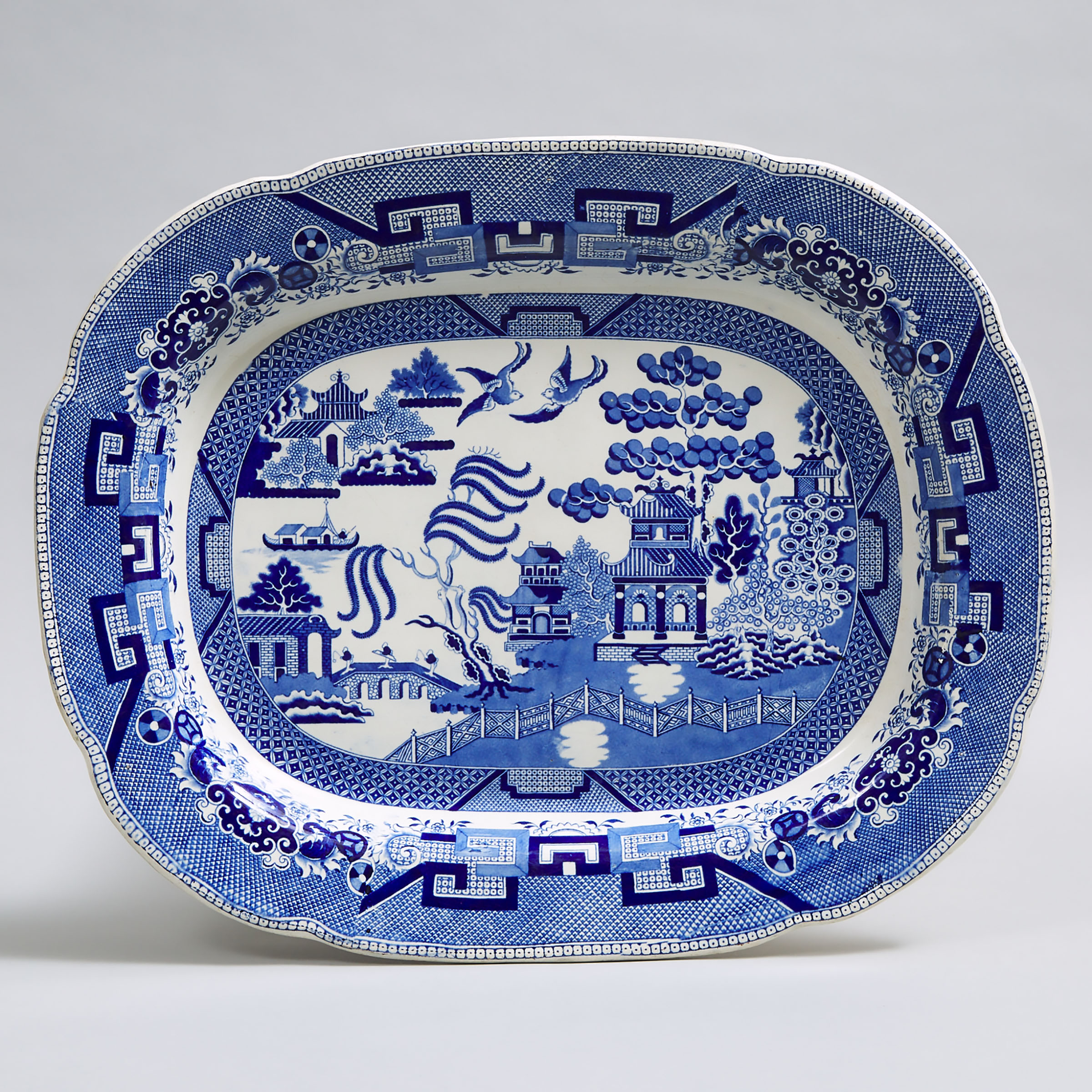 Staffordshire Blue-Printed Willow Pattern Oval Platter, early 19th century