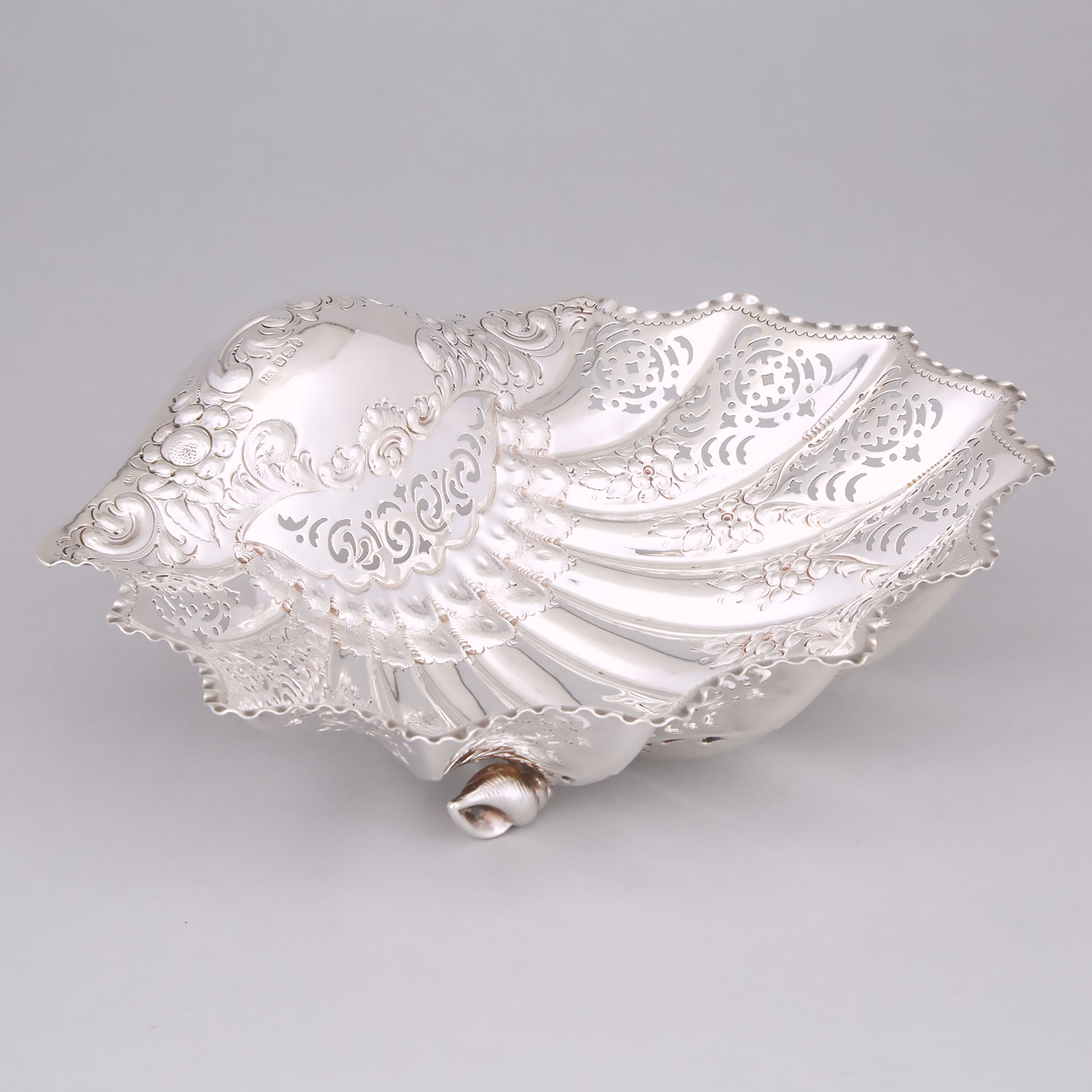 Late Victorian Silver Repoussé and Pierced Shell Dish, Atkin Bros., Sheffield, 1897