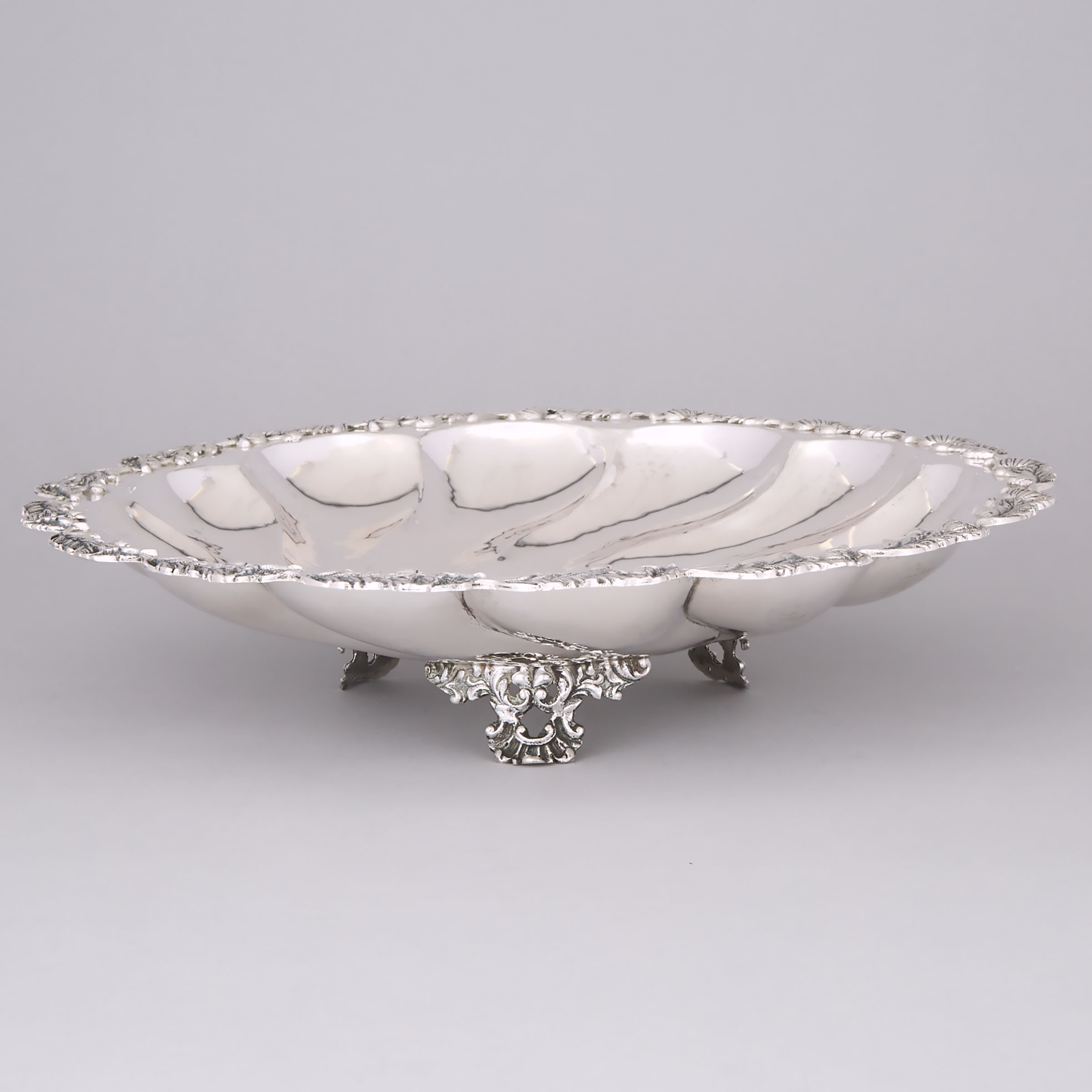 Middle-Eastern Silver Shallow Bowl, 20th century