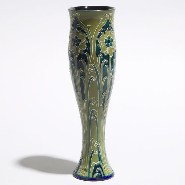 Macintyre Moorcroft Florian Vase, c.1902-4