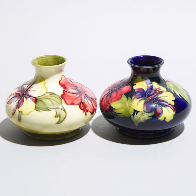 Two Moorcroft Hibiscus Vases, 1970s
