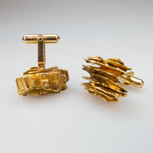 Pair Of 18k/14k Yellow Gold Abstract Cufflinks