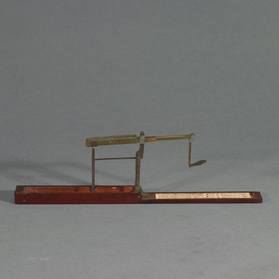 Georgian Mahogany and Brass Folding Coin Scale, early 19th century