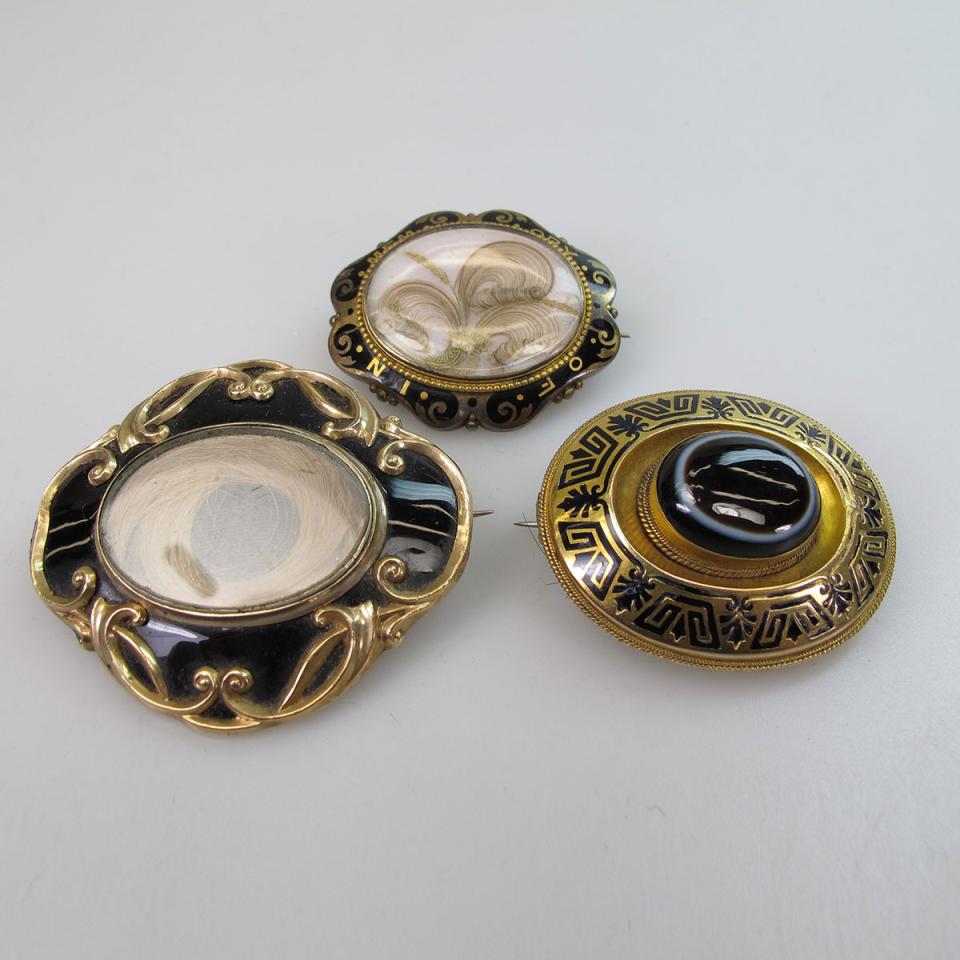 3 Victorian Gold And Gold-Filled Brooches