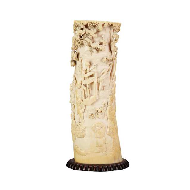 Large Ivory Tusk Vase, Signed Yoshu, 19th Century