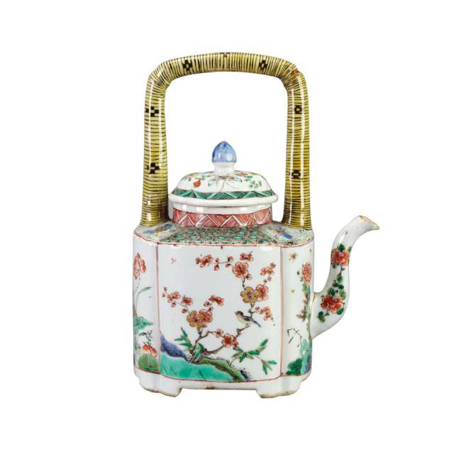 Export Famille Verte Teapot, Kangxi Period (1662-1722)