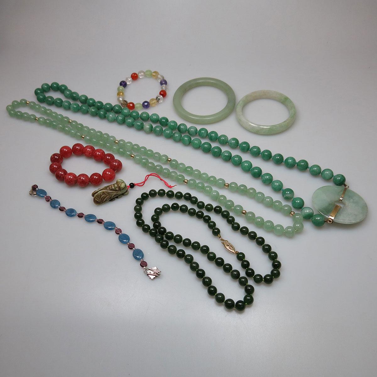 Quantity Of Jade, Adventurine Quartz, Rhodochrosite, Emerald And Hardstone Bead Jewellery