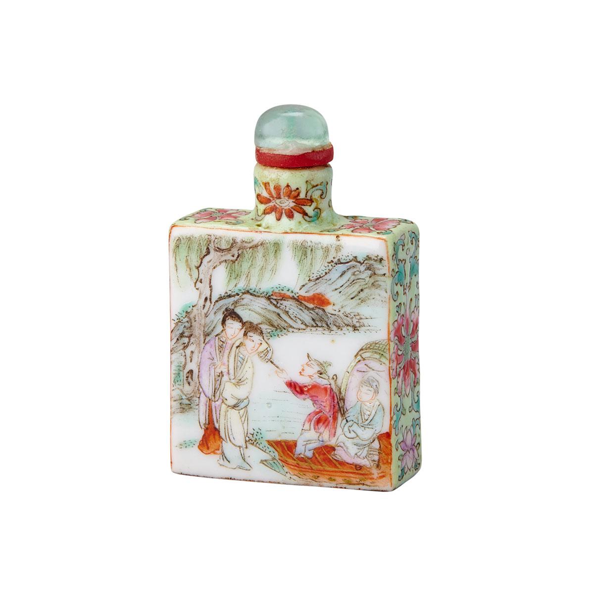 Porcelain Snuff Bottle, Qianlong Mark