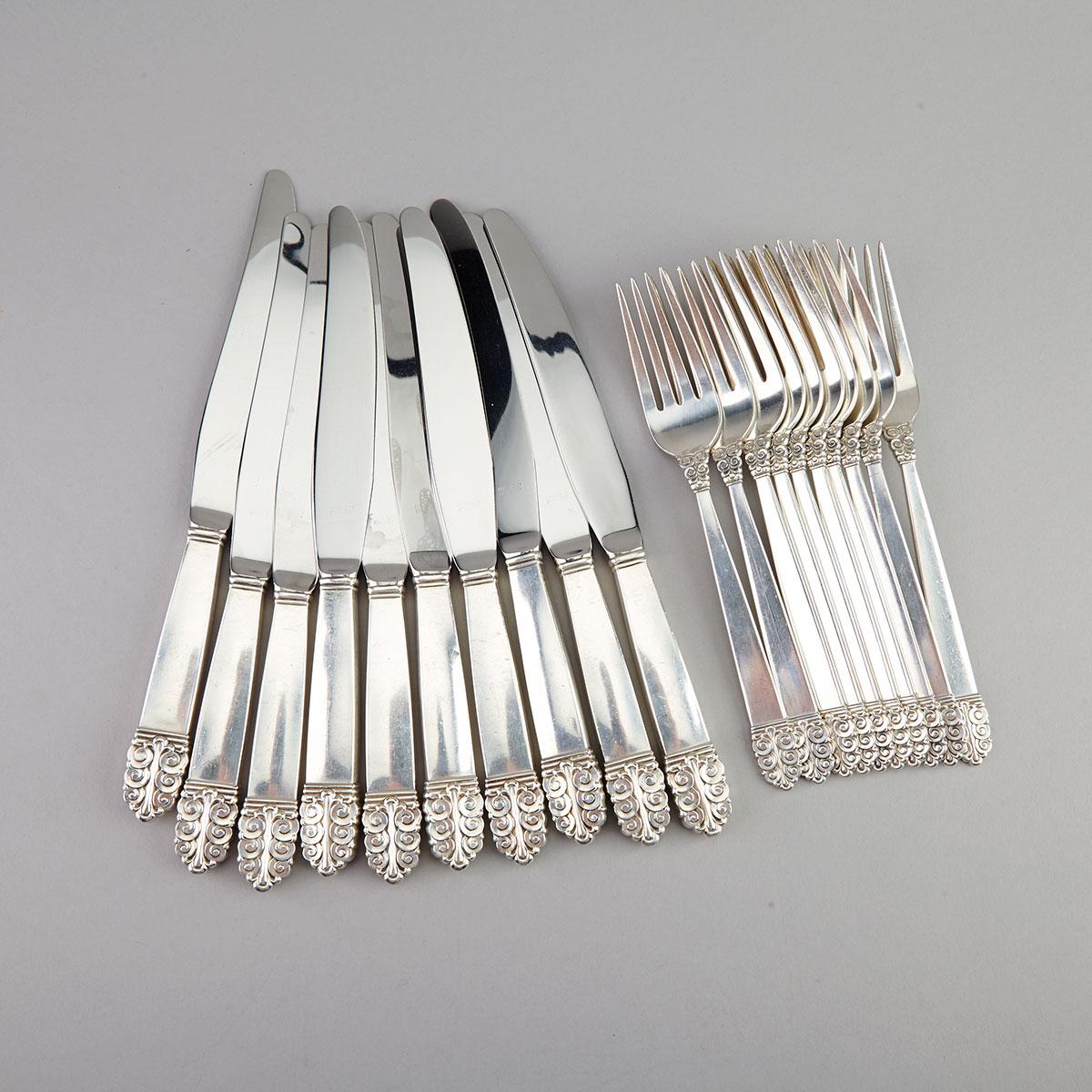 Ten American Silver ‘Northern Lights’ Pattern Dinner Knives and Ten Dinner Forks, International Silver Co., Meriden, Ct., 20th century