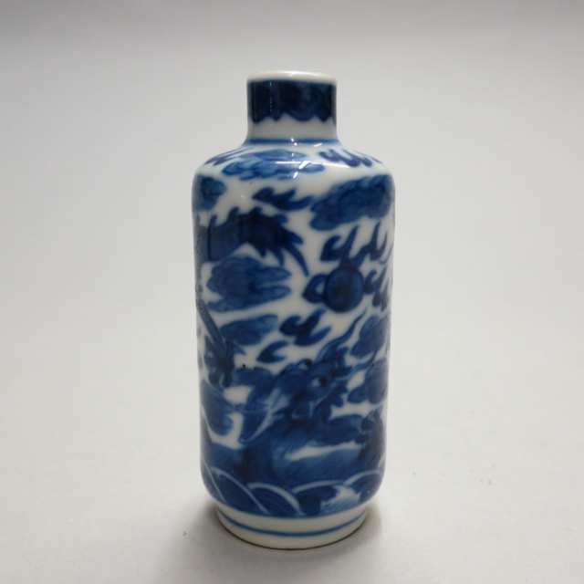 Three Blue and White Snuff Bottles, 19th/20th Century