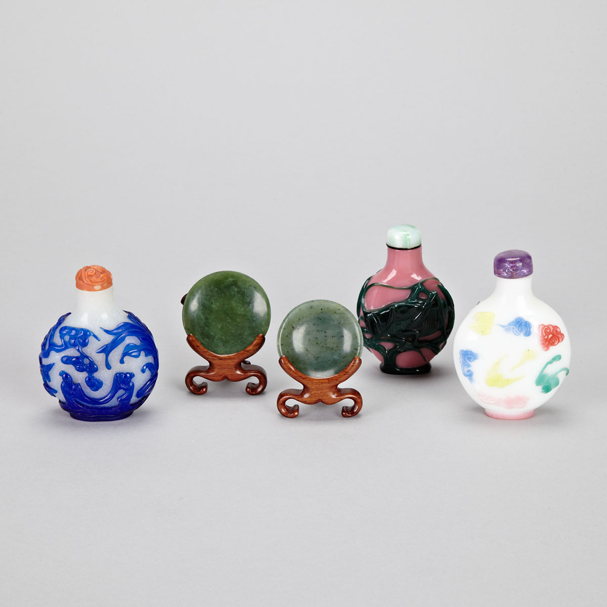 Three Peking Glass Snuff Bottles, 19th/20th Century 